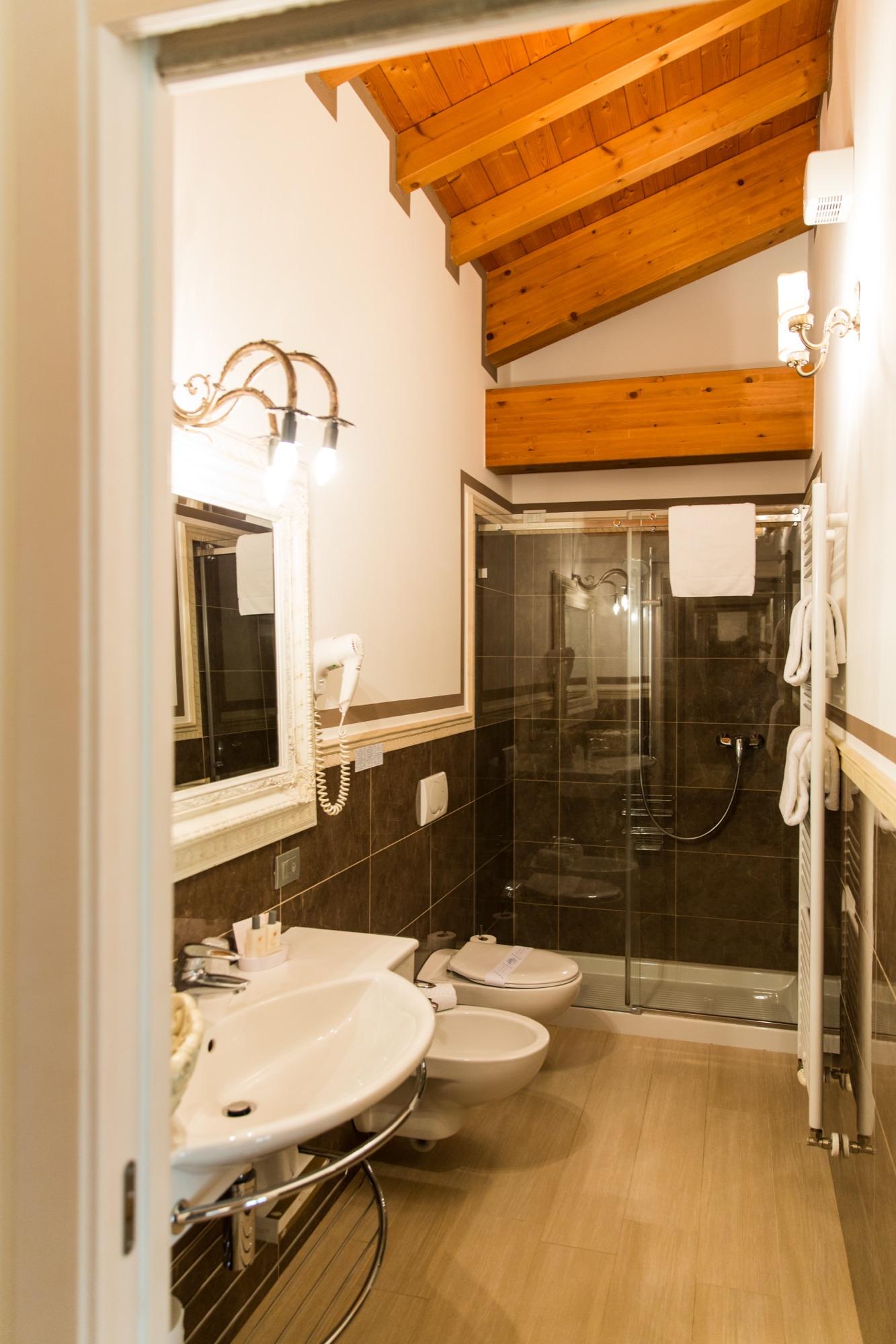 Bagno privato della Family Suite